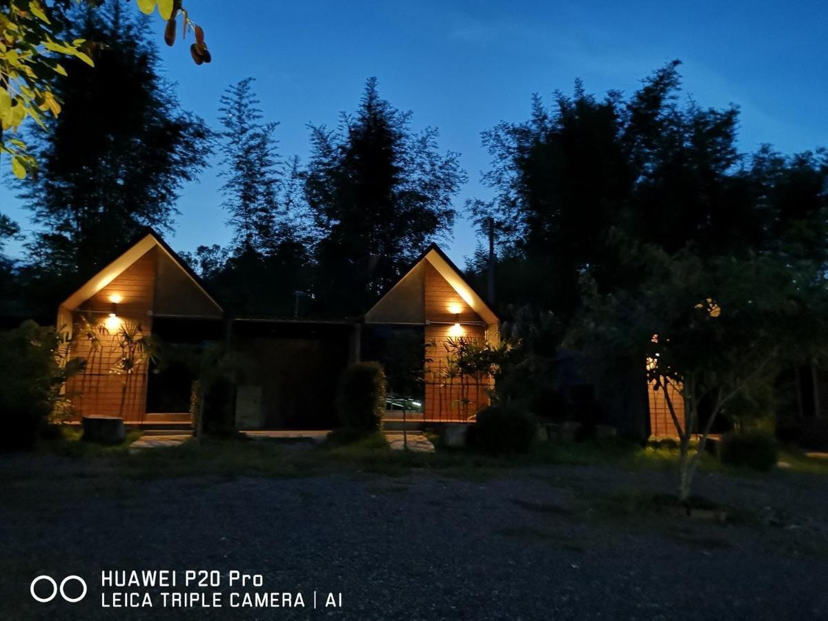Br2 House Resort Phayao Luaran gambar